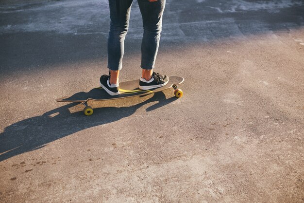 도 longboard와 남자의 이미지