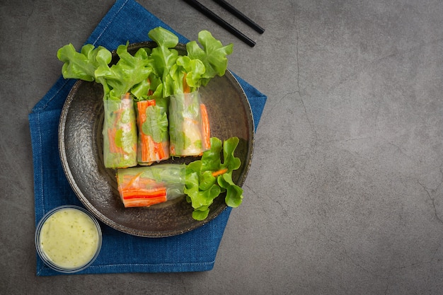 Imitation crab stick fresh vegetable salad rolls