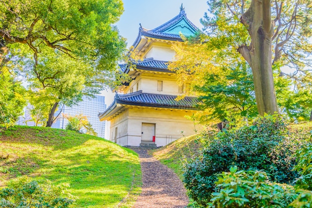 Бесплатное фото Императорский дворец в токио, япония