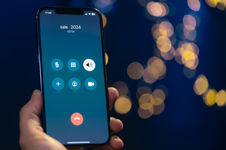 Free Photo incoming call screen from sale close up