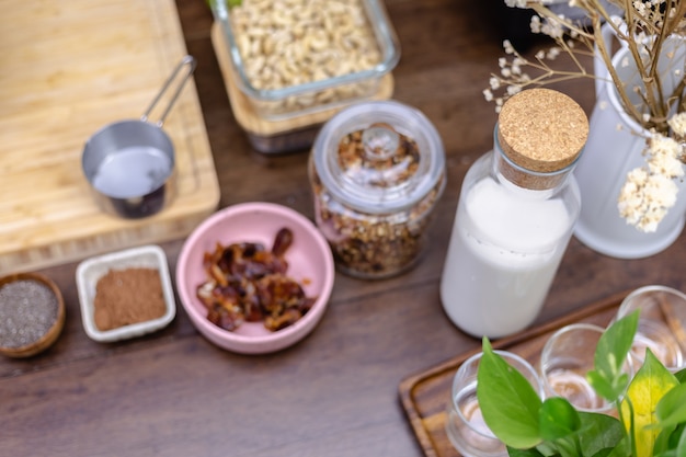 Ingredients for chia pudding