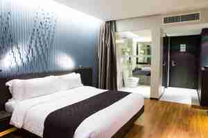 Free photo interior of modern comfortable hotel room