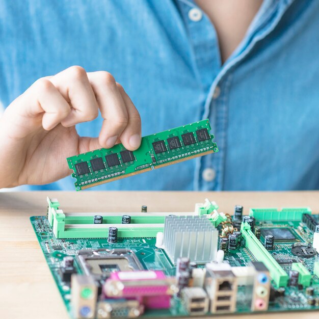 It person repairing hardware equipment's