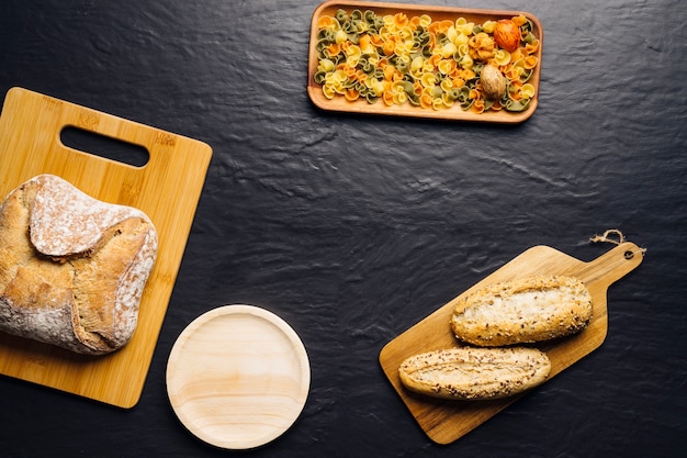 빵, 파스타와 공간 이탈리아 음식 개념