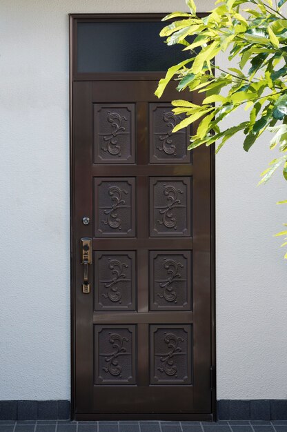 The Roaring Twenties Exploring Luxury and Innovative Door Knob Design Trends