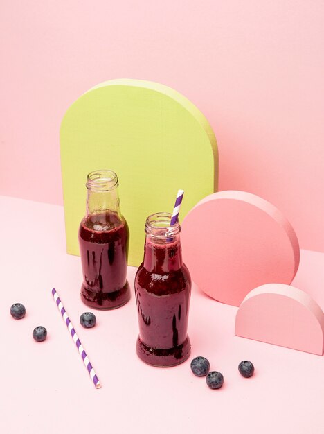 jar with fresh grapes smoothie