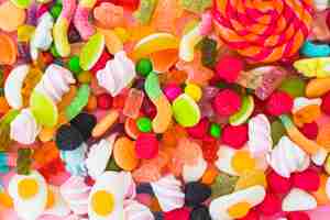 Free photo jelly worms and marshmallows