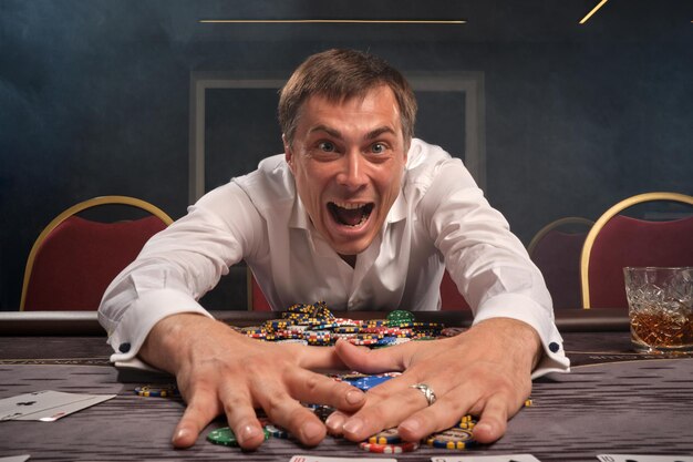 How to Win at Roulette Without Using Systems