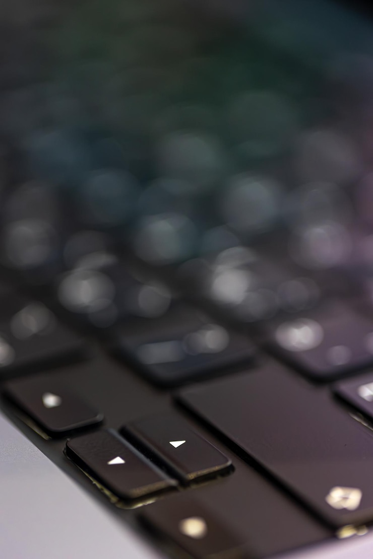Free Photo keyboard button closeup laptop keyboard