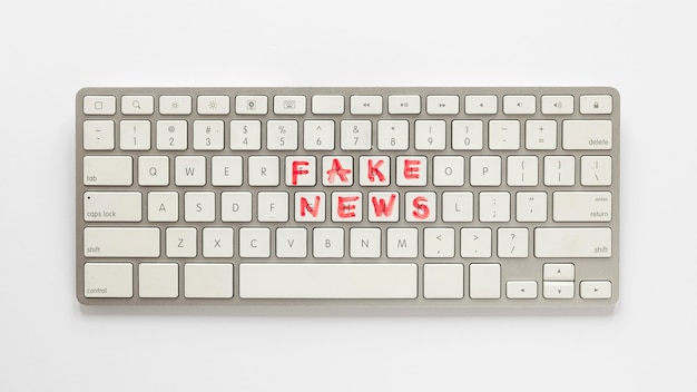 Keyboard with fake news