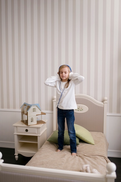 Why some experts recommend separate sleeping spaces: