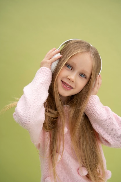 Free photo kid studio portrait isolated