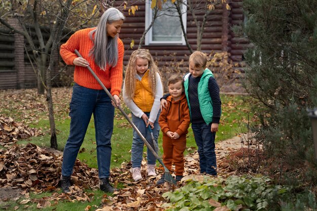 Kids learnign about environment