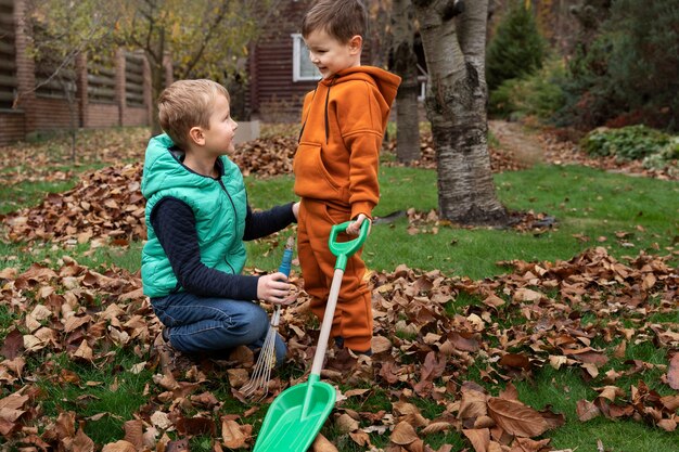 Kids learnign about environment