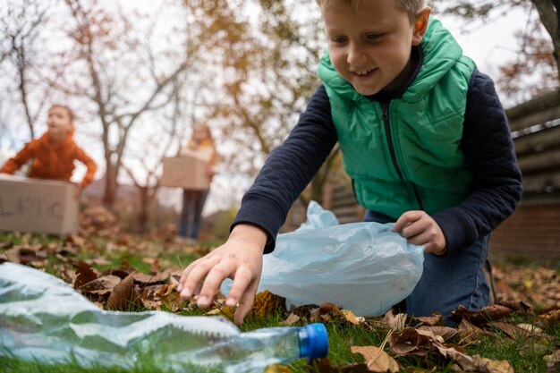 Kids learnign about environment