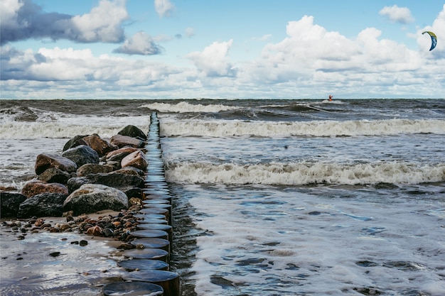 катание на холодном Балтийском море