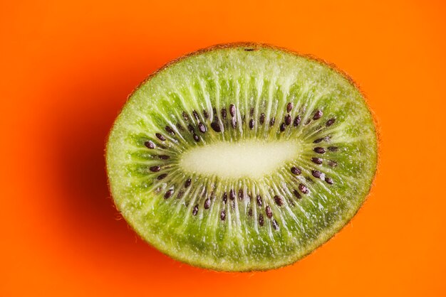 Kiwi background