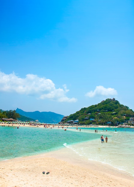 코낭 위안, 수랏 타니, 태국. 코낭 위안은 태국에서 가장 아름다운 해변 중 하나입니다.