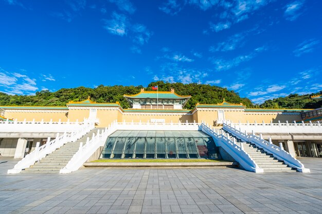 Landmark of taipei national palace museum in taiwan