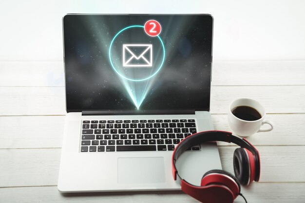Smenite dizajjn gmail na sovershenno drugojj
