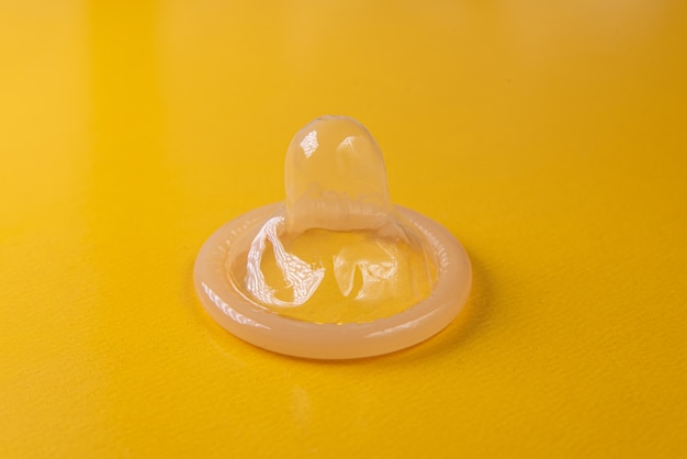 Free photo latex condom