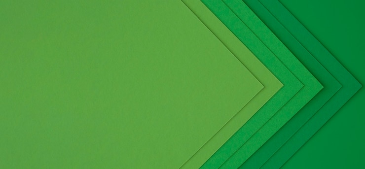 Free Photo layers of green papers creating abstract arrows