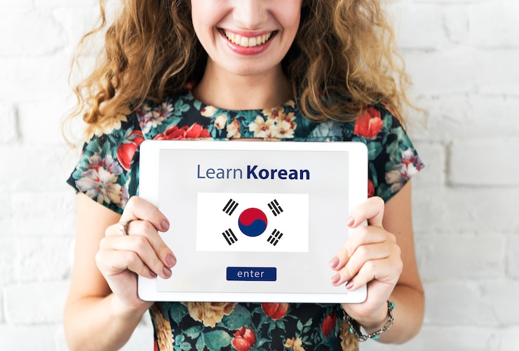 無料Photo 韓国語のオンライン教育の概念を学ぶ