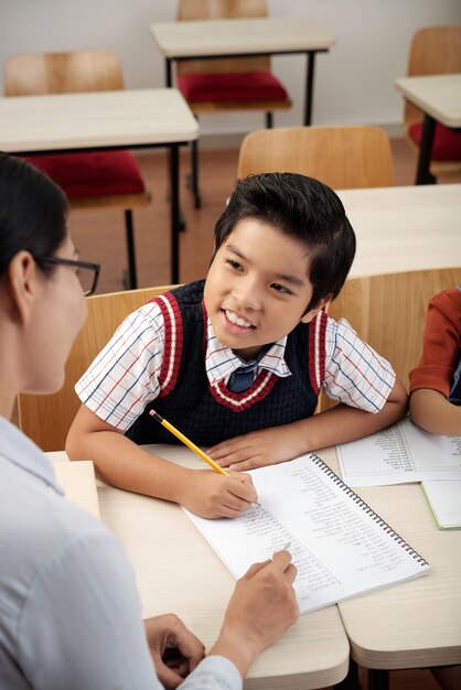 新しい情報を学ぶ