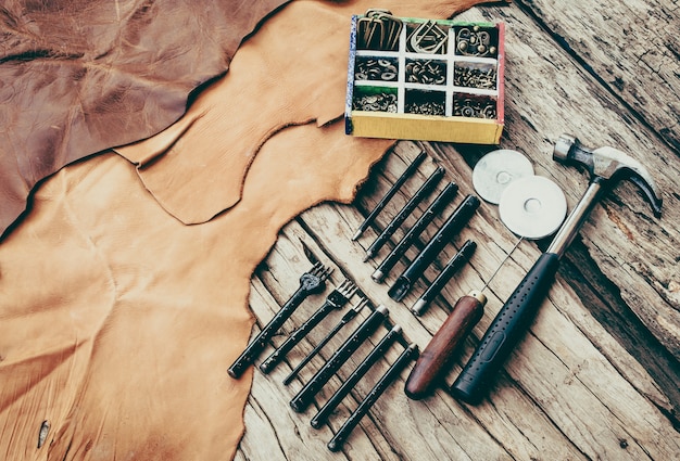Free photo leathercraft hand sewing tool set