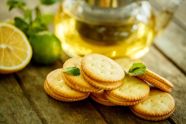 Lemon cookies with tea