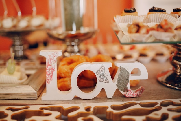 Free photo letters in a buffet