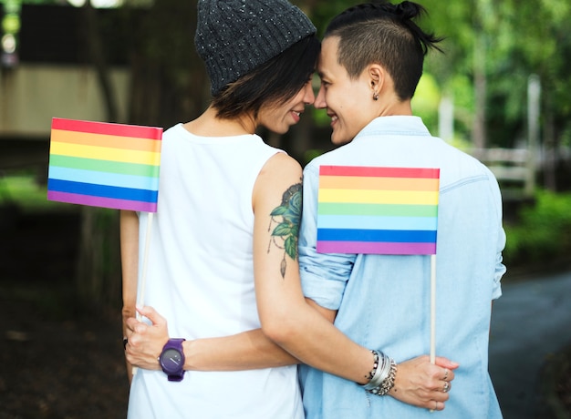 LGBTアジア系レズビアンカップル