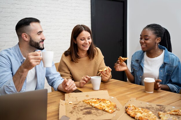 Stile di vita delle persone in ufficio