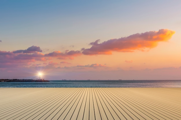 Foto gratuita cielo blu chiaro visione tramonto pietra turchese