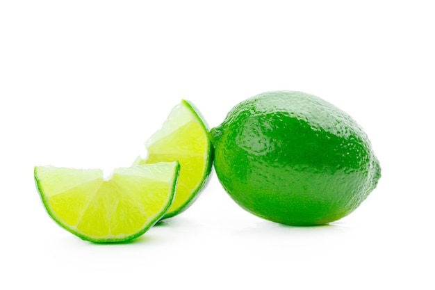 Foto gratuita lime isolato