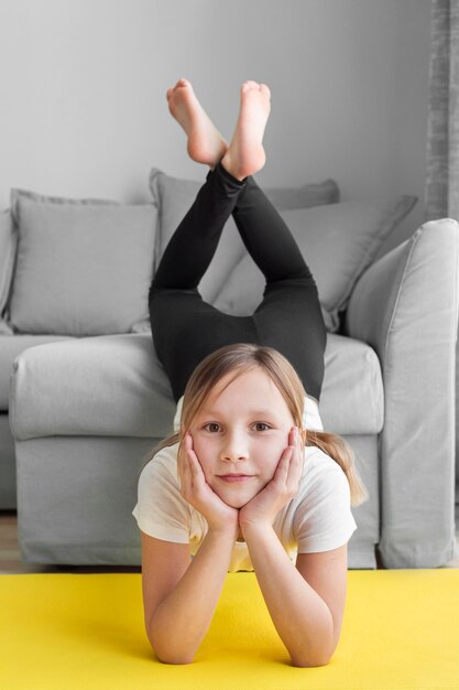 Little girl in position