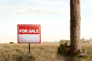 Бесплатное фото Символ местоположения при продаже земли