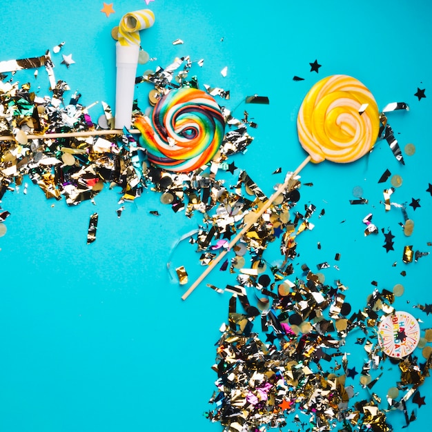 Free photo lollipops and confetti