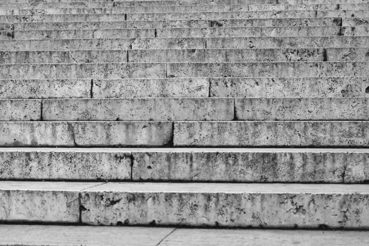 Free Photo long way up