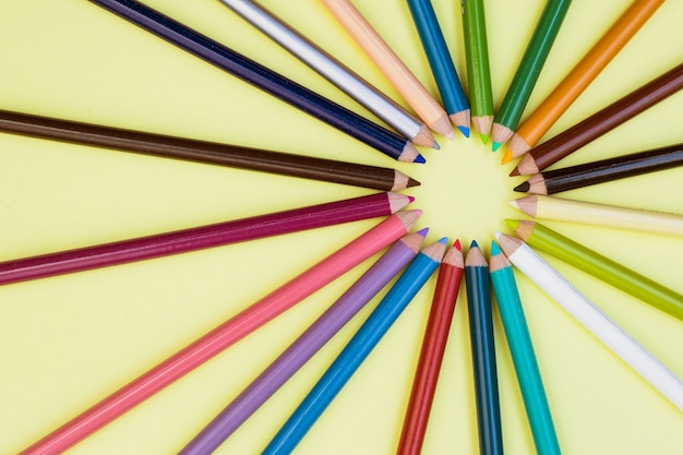 Free photo lovely artist concept with colorful pencils