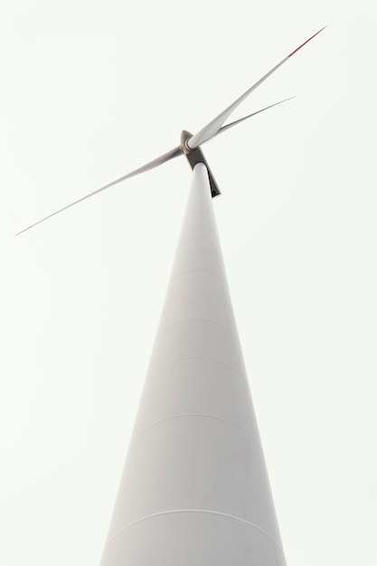 Низкий угол наклона ветряной турбины