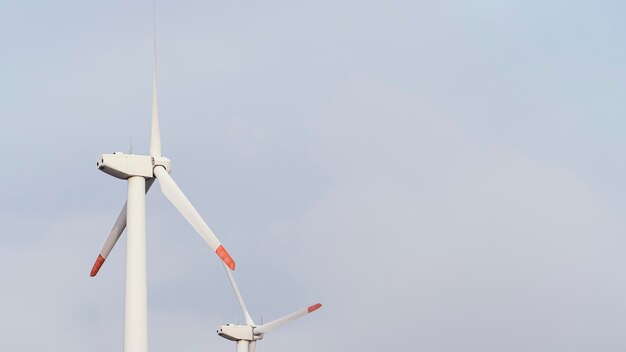Low angle of wind turbines generating energy