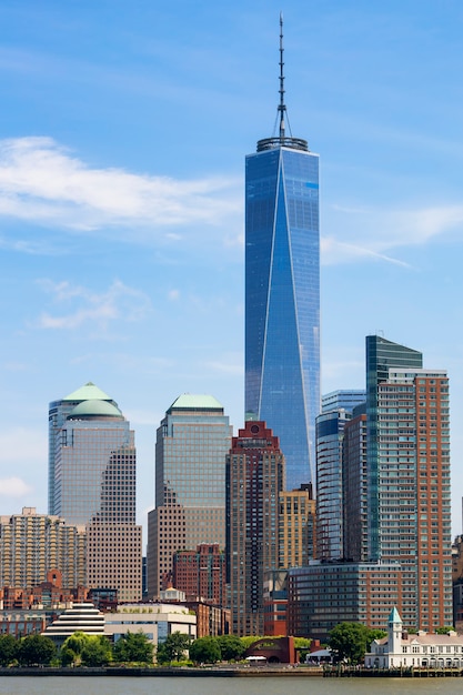ロウアーマンハッタンの高層ビル、ニューヨーク、米国。