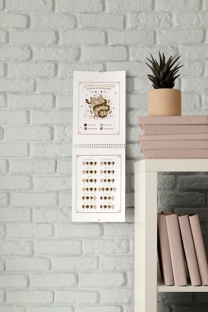 Free photo lunar calendar on wall at home