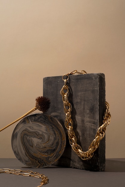 Luxurious and shiny golden chain