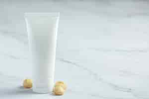 Free photo macadamia body lotion skin cream