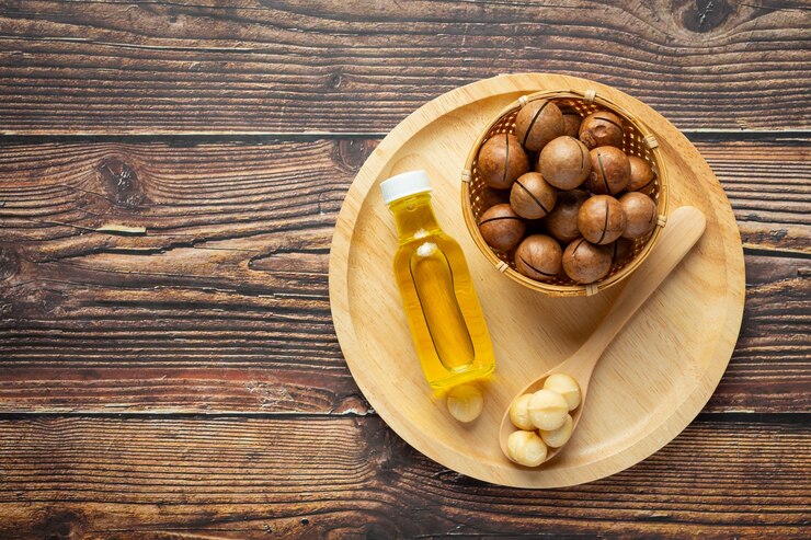 Free Photo macadamia oil for relaxing treatment