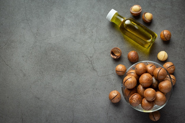 Free photo macadamia oil for relaxing treatment