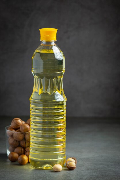 Macadamia oil for relaxing treatment