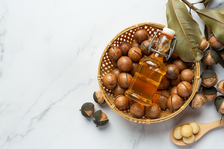Free Photo macadamia oil for relaxing treatment